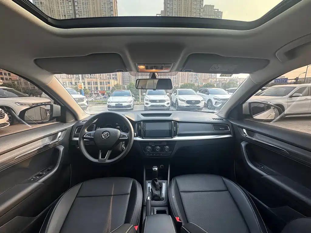 Škoda Kamiq 2023 Model Year Facelift 1.5L Automatic Comfort Edition 2023 - thumbnail 5
