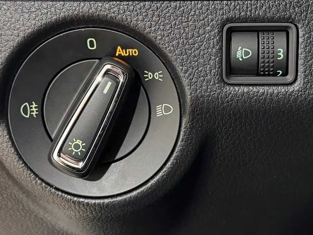 Skoda Kamiq 2023 1.5L Automatic Comfort Edition 2023 - thumbnail 15