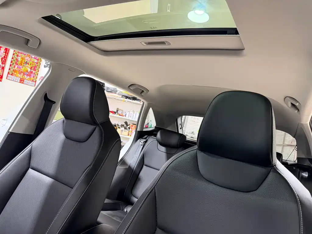 Skoda Kamiq 2023 1.5L Automatic Comfort Edition 2023 - thumbnail 21