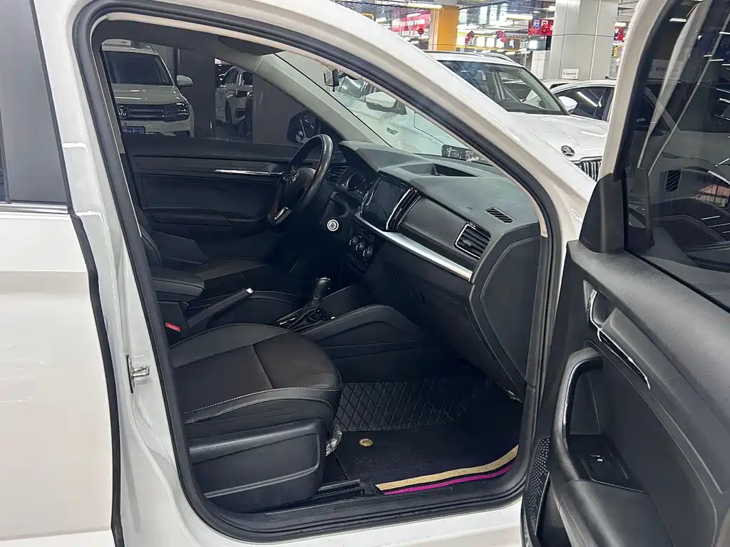 Skoda Kamiq 2023 1.5L Automatic Comfort Edition 2023 - thumbnail 12