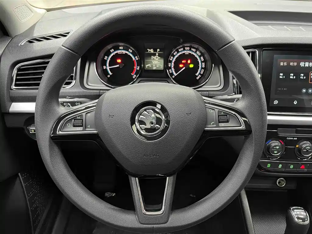 Škoda Kamiq 2024 1.5L Automatic Comfort Edition 2024 - thumbnail 3