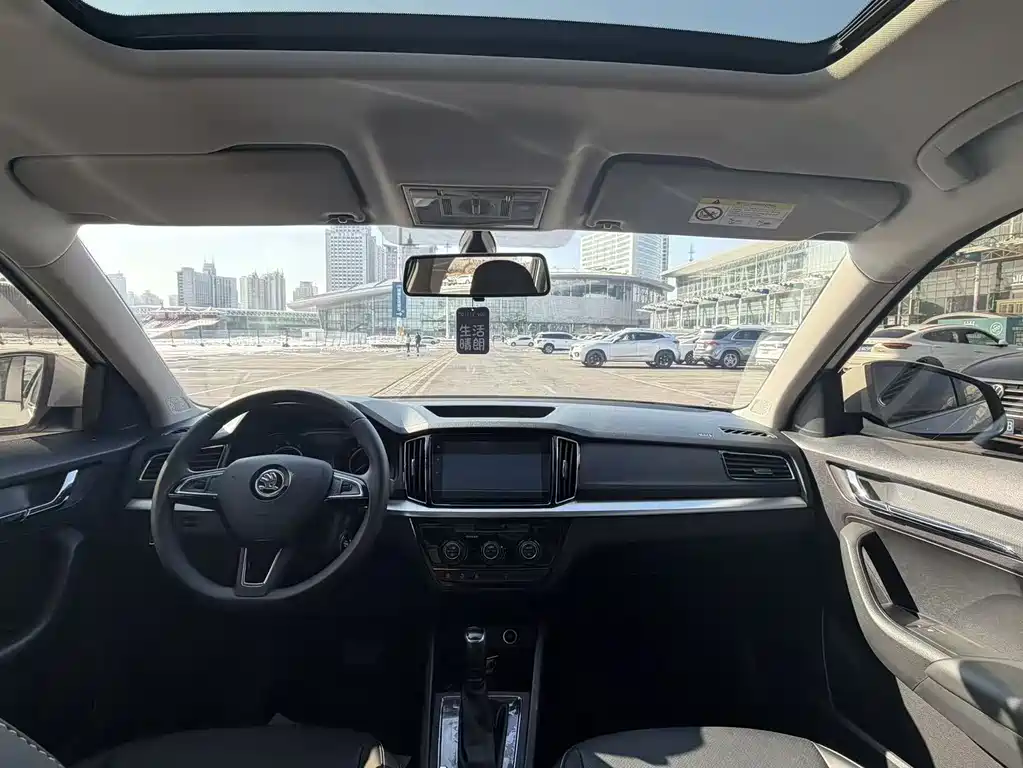 Škoda Kamiq 2023 Refresh 1.5L Automatic Comfort Edition 2024 - thumbnail 15