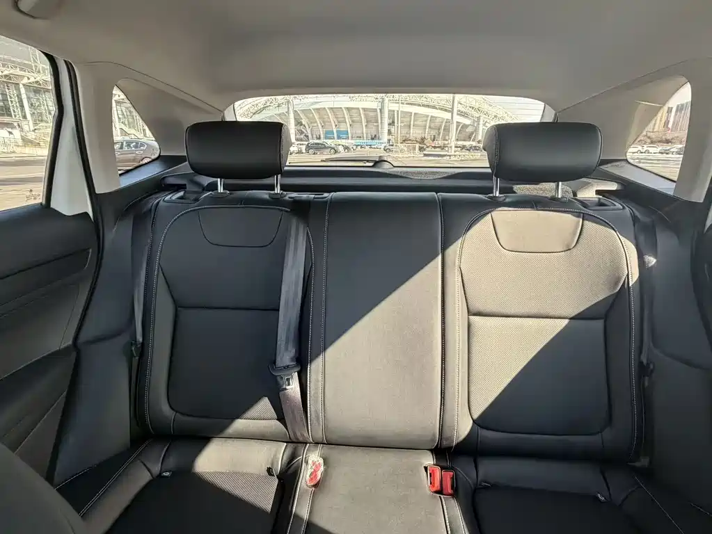 Škoda Kamiq 2023 Refresh 1.5L Automatic Comfort Edition 2024 - thumbnail 17