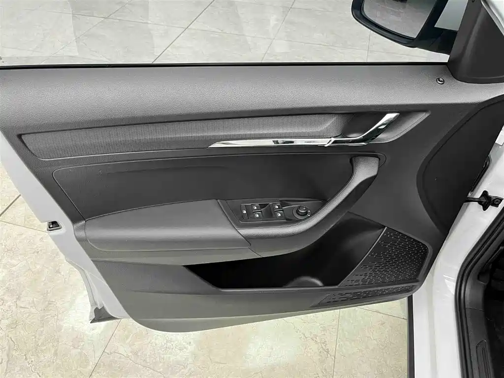 Škoda Kamiq 2024 1.5L Automatic Comfort Edition 2024 - thumbnail 10