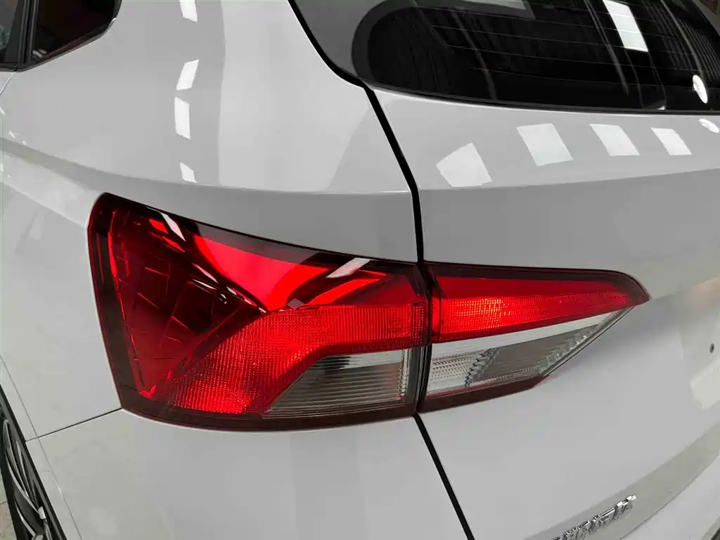 Škoda Kamiq 2024 1.5L Automatic Comfort Edition 2024 - thumbnail 17