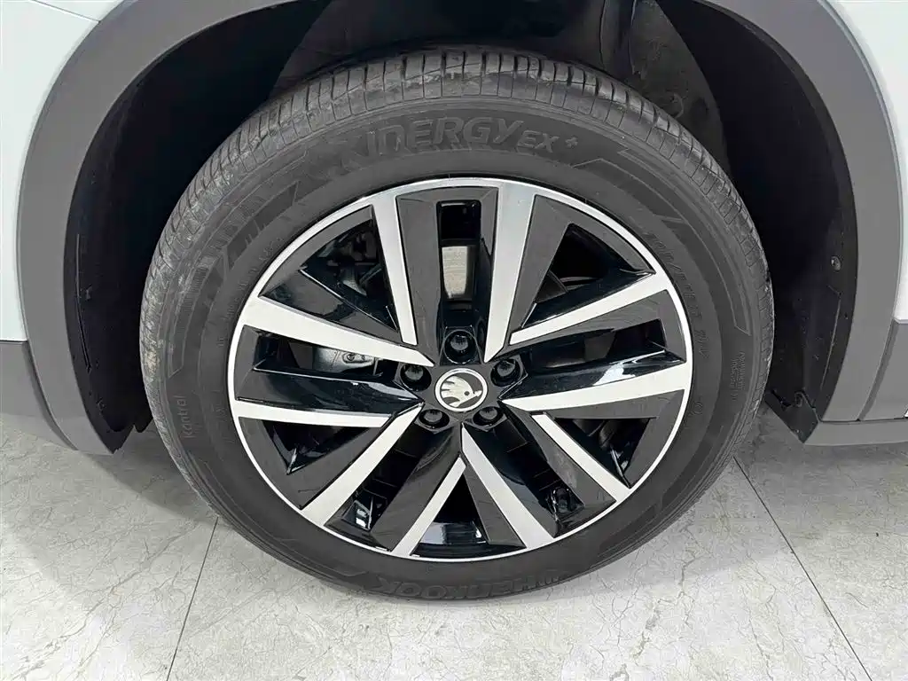 Škoda Kamiq 2024 1.5L Automatic Comfort Edition 2024 - thumbnail 18