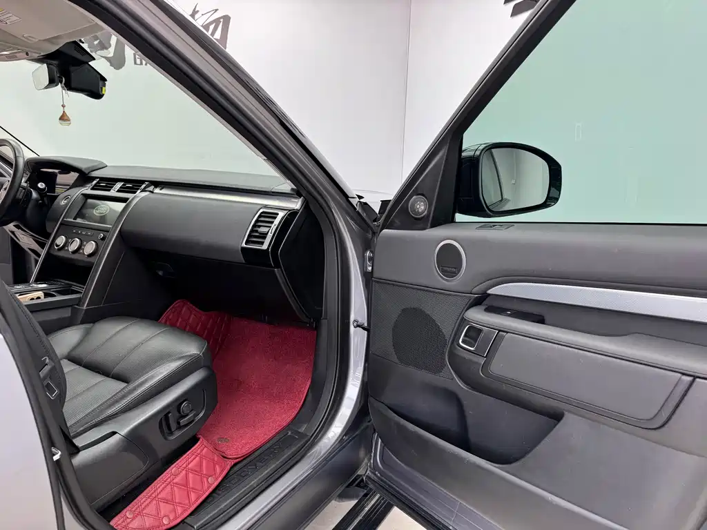 Land Rover Discovery 2020 2.0T 30th Anniversary Special Edition 2020 - thumbnail 14