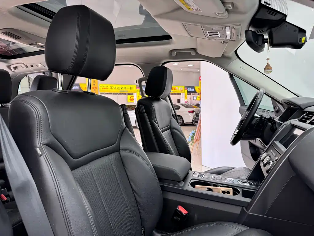 Land Rover Discovery 2020 2.0T 30th Anniversary Special Edition 2020 - thumbnail 16