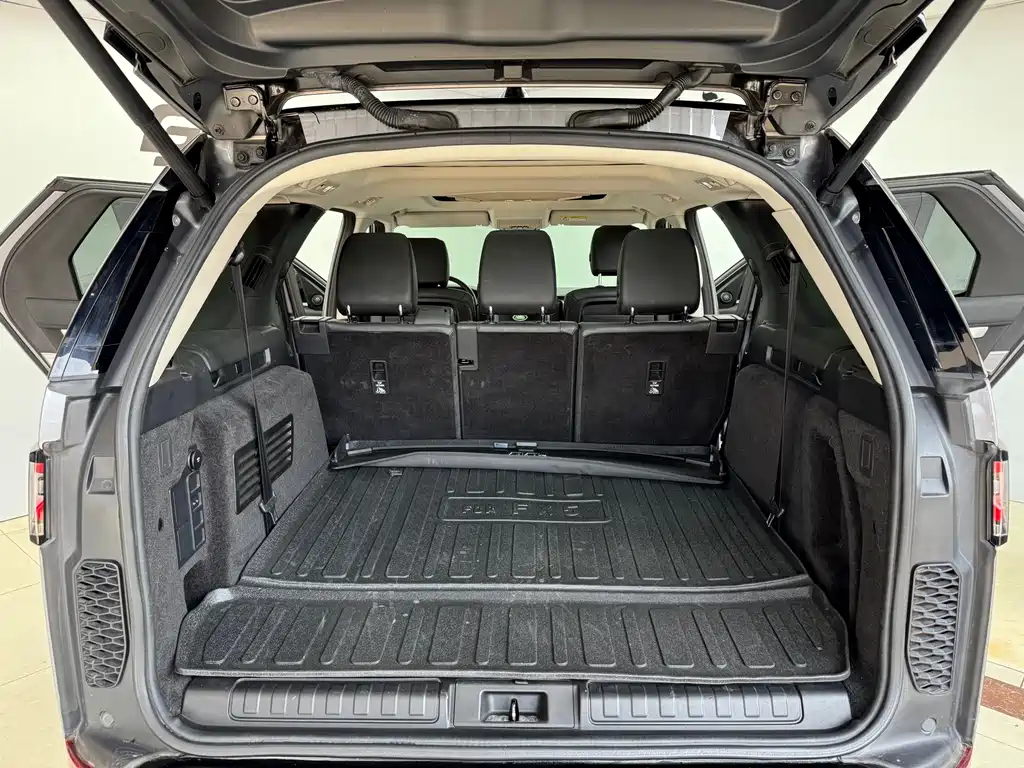 Land Rover Discovery 2020 2.0T 30th Anniversary Special Edition 2020 - thumbnail 26