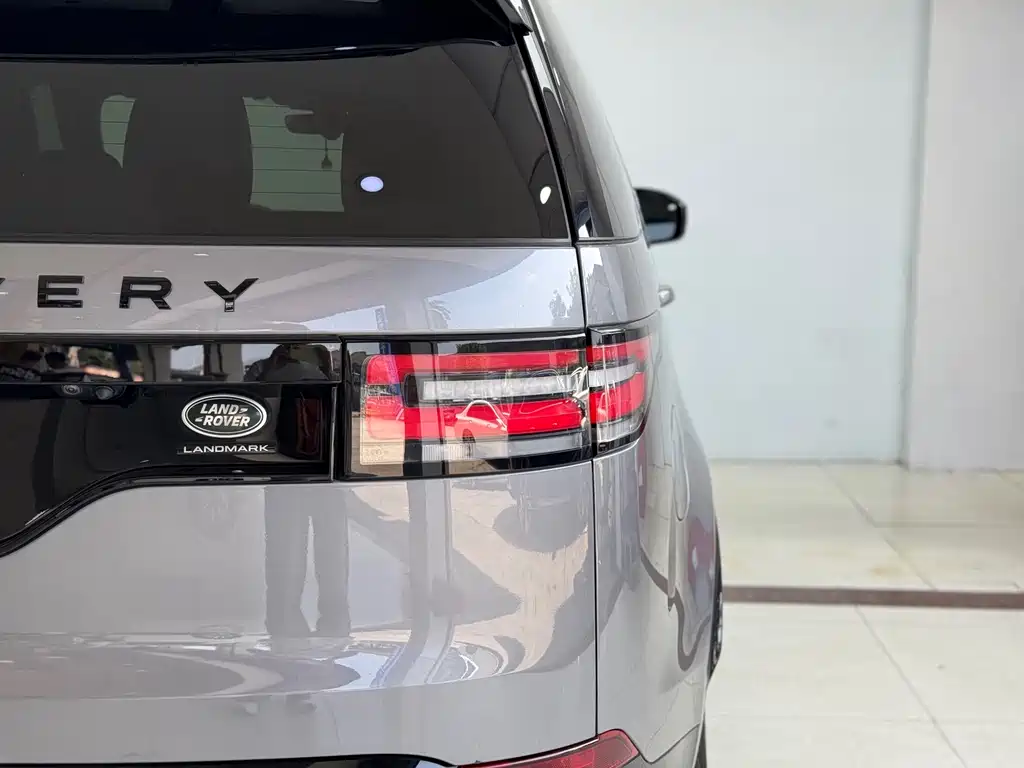 Land Rover Discovery 2020 2.0T 30th Anniversary Special Edition 2020 - thumbnail 28