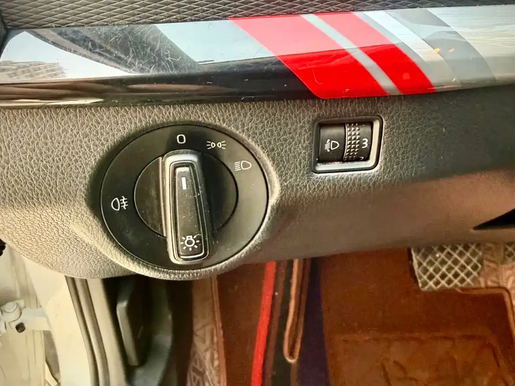 Škoda Kamiq 2023 GT 1.5L Automatic Premium Edition 2022 - thumbnail 18
