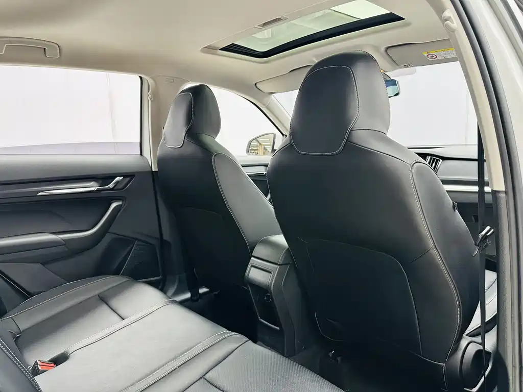 Škoda Kamiq 2023 1.5L Automatic Comfort Edition 2023 - thumbnail 14