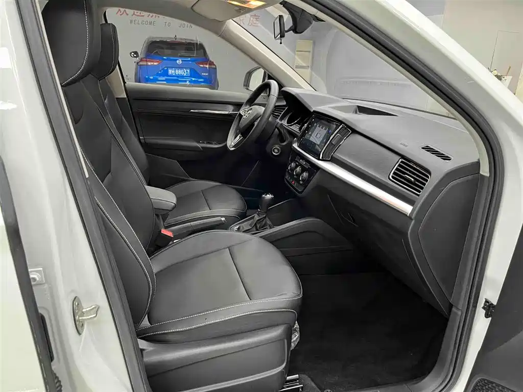 Škoda Kamiq 2023 Refresh 1.5L Automatic Comfort Edition 2024 - thumbnail 13