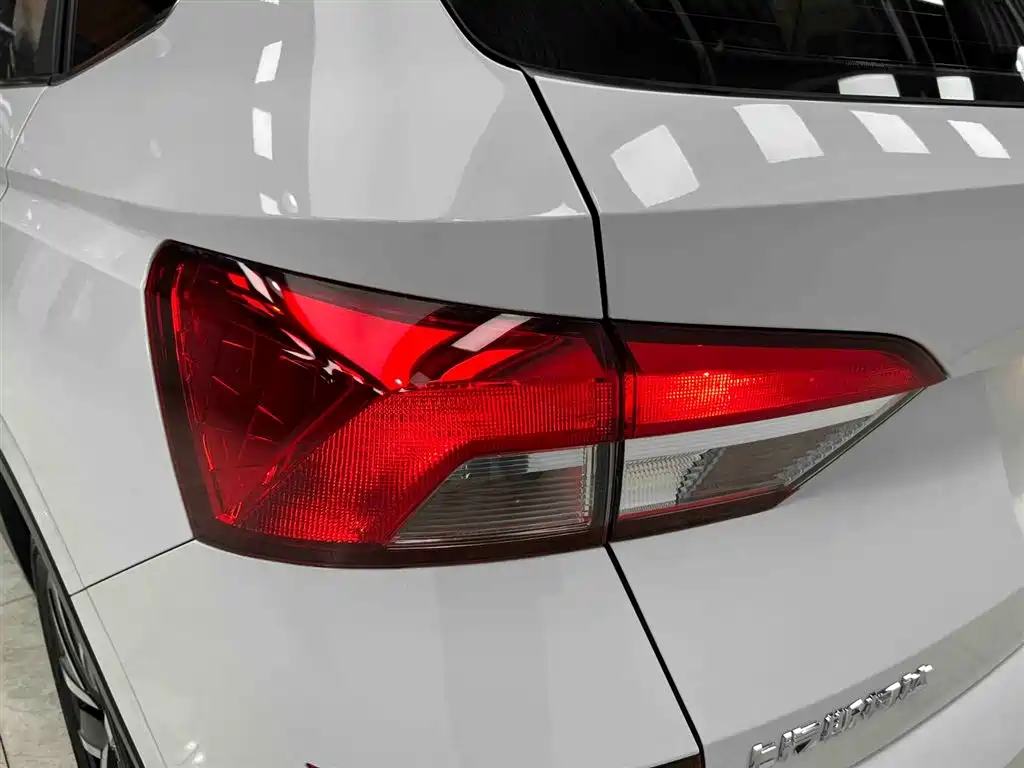 Škoda Kamiq 2023 Refresh 1.5L Automatic Comfort Edition 2024 - thumbnail 17
