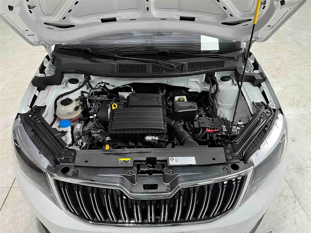 Škoda Kamiq 2023 Refresh 1.5L Automatic Comfort Edition 2024 - thumbnail 19