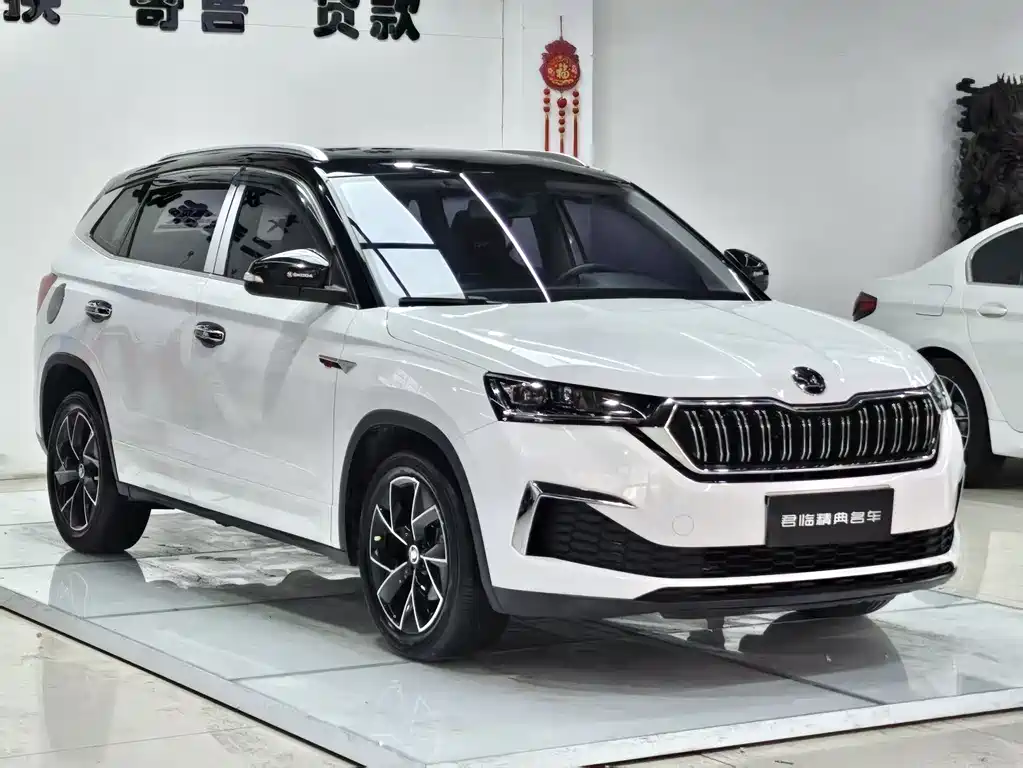 Škoda Kamiq 2023 GT 1.5L Automatic Premium Edition 2023 - thumbnail 3
