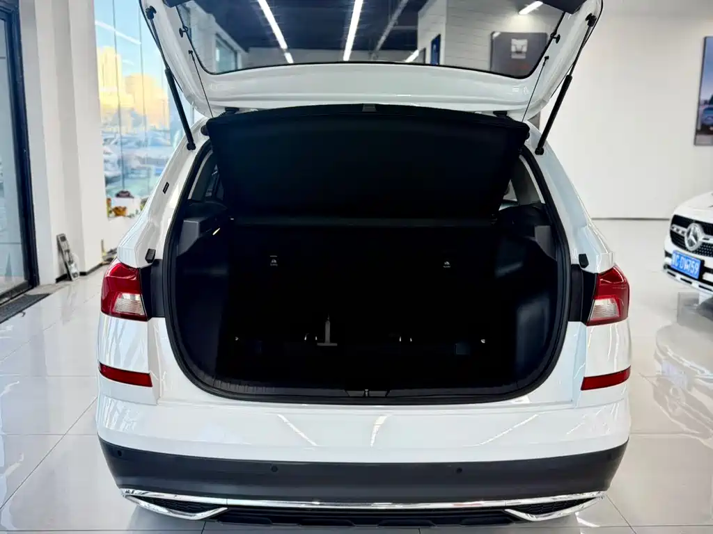 Škoda Kamiq 2023 Refresh 1.5L Automatic Comfort Edition 2023 - thumbnail 18