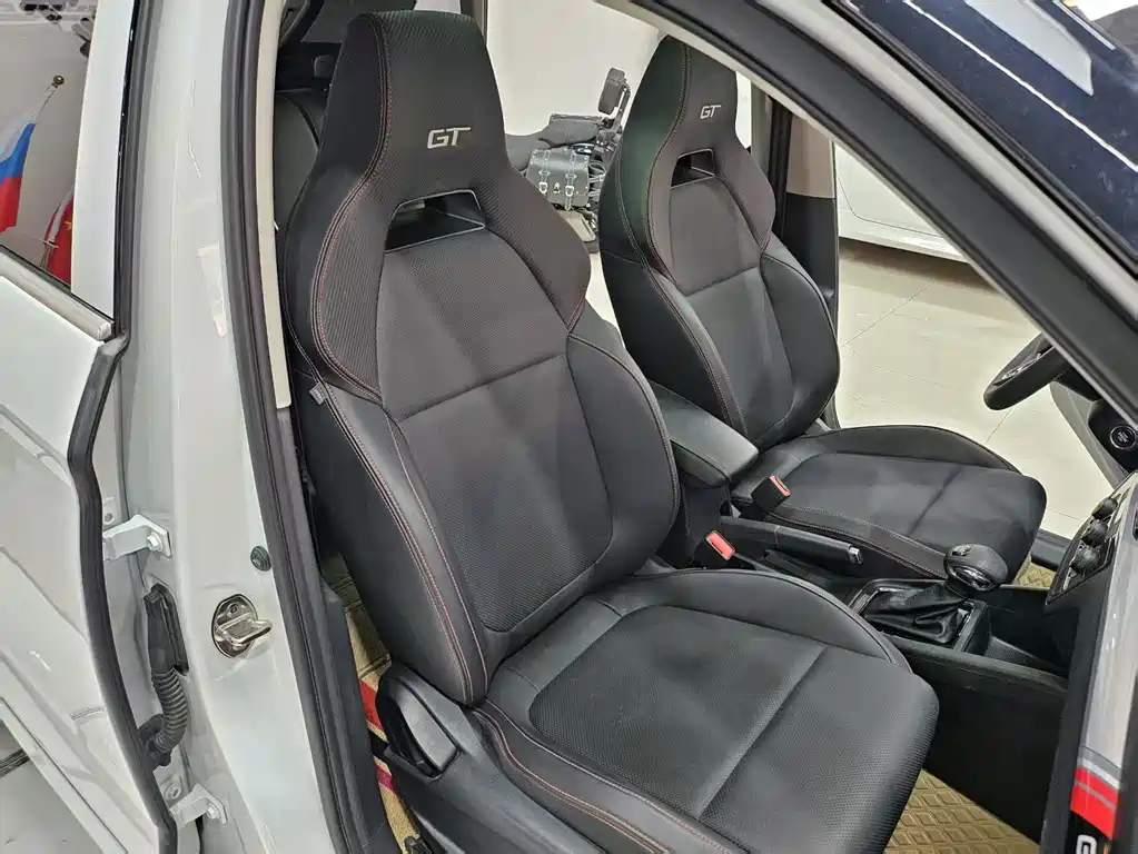 Škoda Kamiq 2023 GT 1.5L Automatic Premium Edition 2023 - thumbnail 20