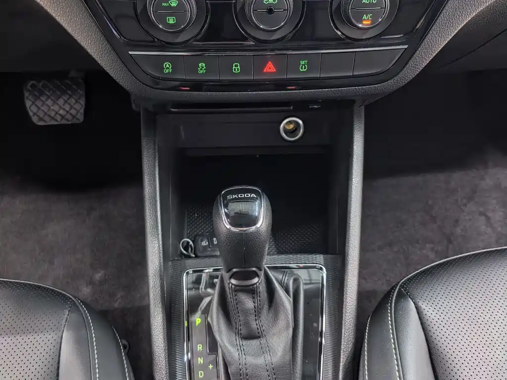 Škoda Kamiq 2023 Refresh 1.5L Automatic Comfort Edition 2024 - thumbnail 10