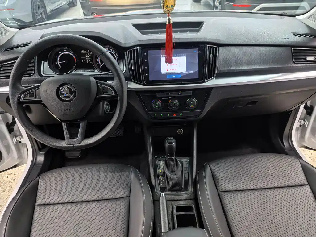 Škoda Kamiq 2023 Refresh 1.5L Automatic Comfort Edition 2024 - thumbnail 11