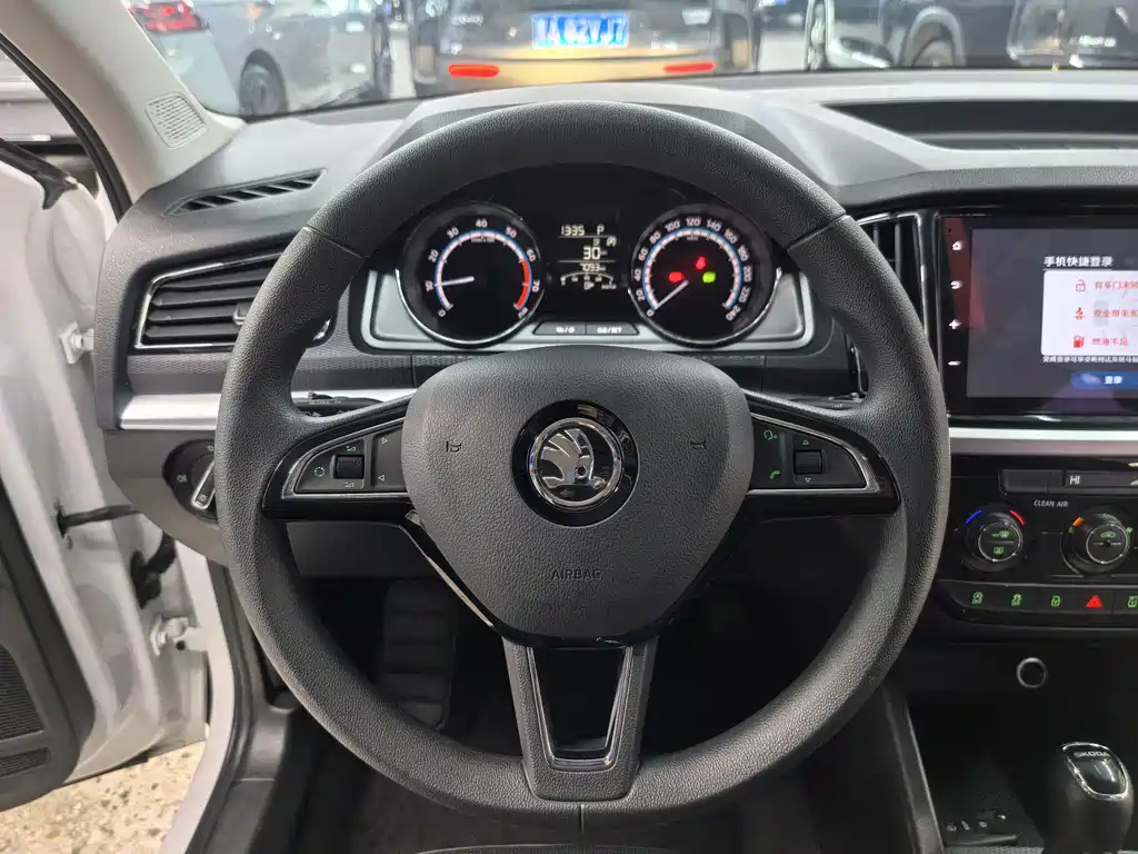 Škoda Kamiq 2023 Refresh 1.5L Automatic Comfort Edition 2024 - thumbnail 12