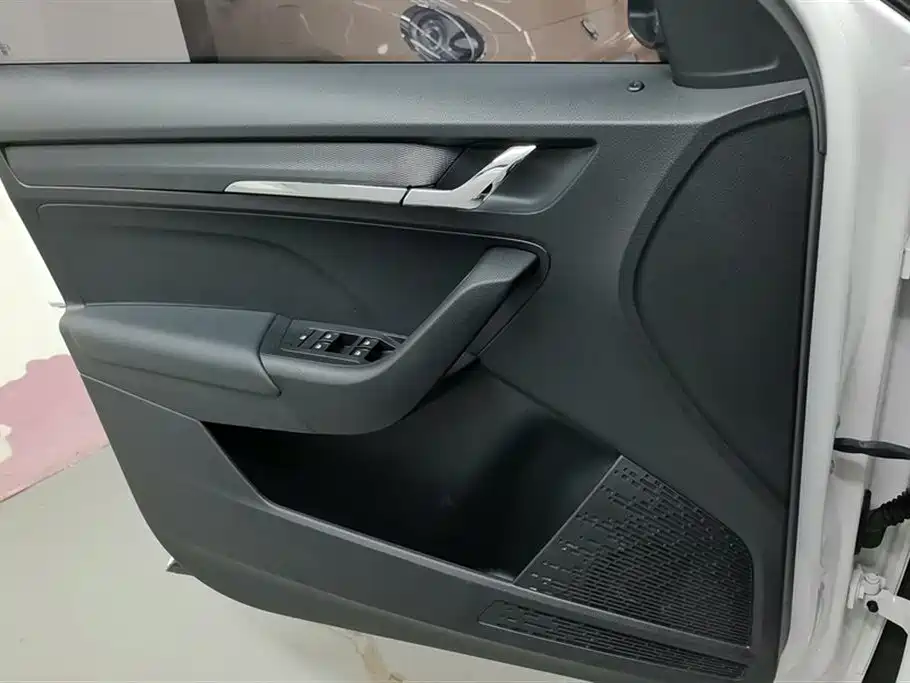 Škoda Kamiq 2022 1.5L Automatic Comfort Edition 2022 - thumbnail 7