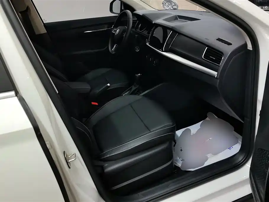 Škoda Kamiq 2022 1.5L Automatic Comfort Edition 2022 - thumbnail 8