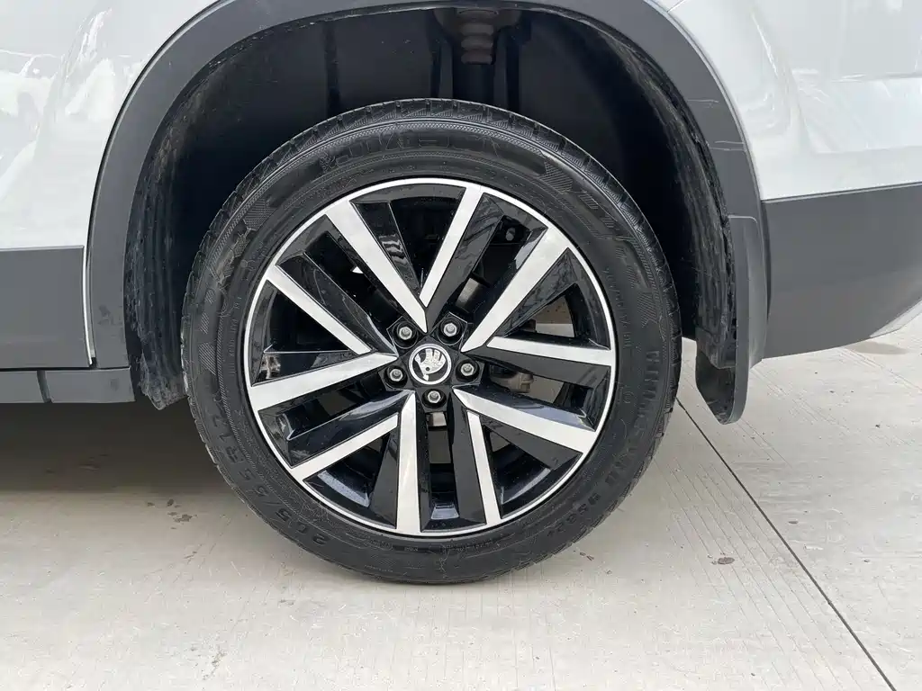 Skoda Kamiq 2023 1.5L Automatic Comfort Edition 2023 - thumbnail 21