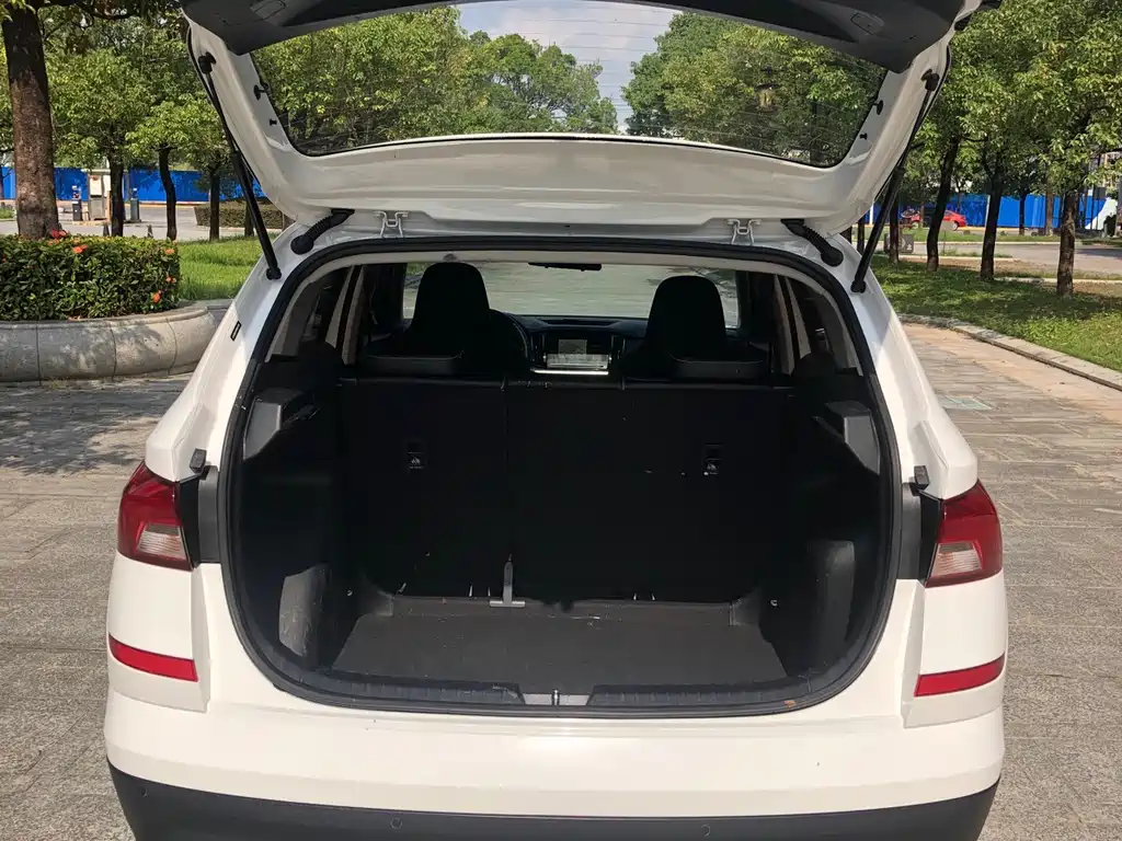 Skoda Kamiq 2022 1.5L Automatic Comfort Edition 2022 - thumbnail 13