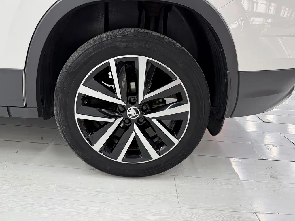 Škoda Kamiq 2022 1.5L Automatic Comfort Edition 2022 - thumbnail 15
