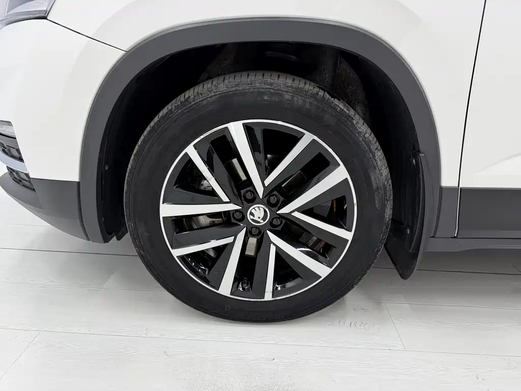 Škoda Kamiq 2022 1.5L Automatic Comfort Edition 2022 - thumbnail 16