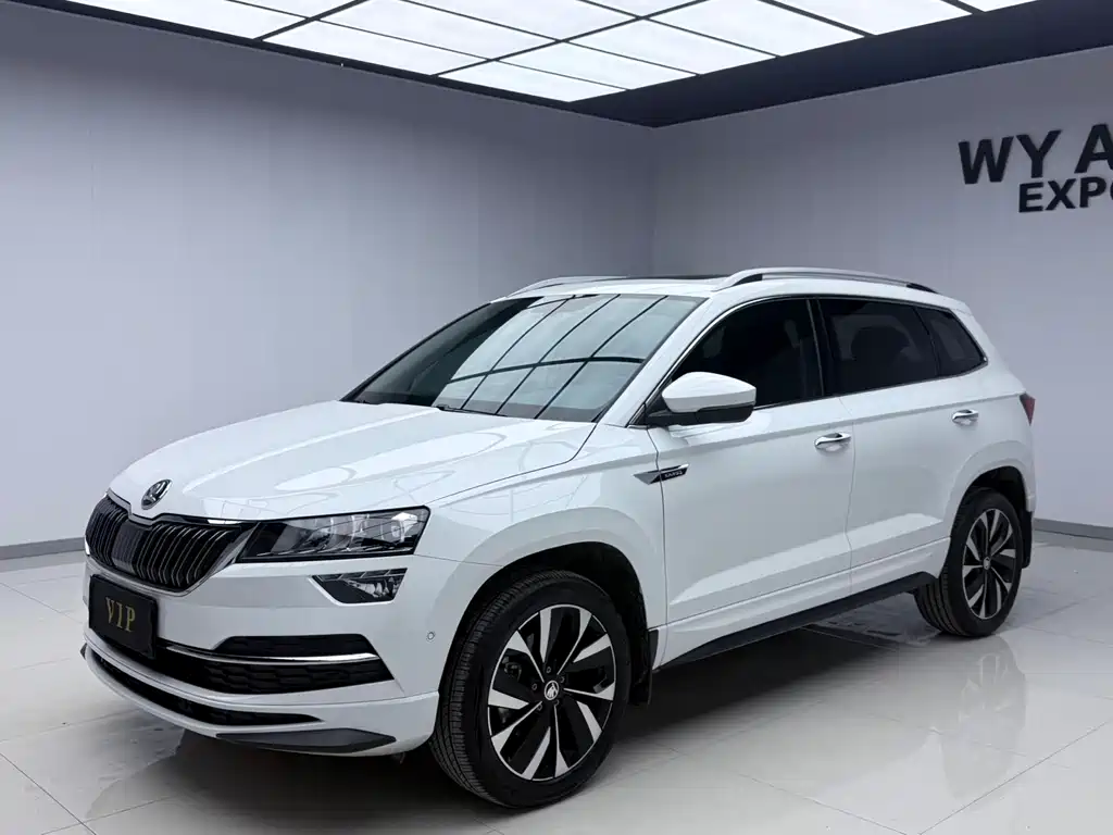 Škoda Karoq 2025 TSI280 Luxury Edition 2025