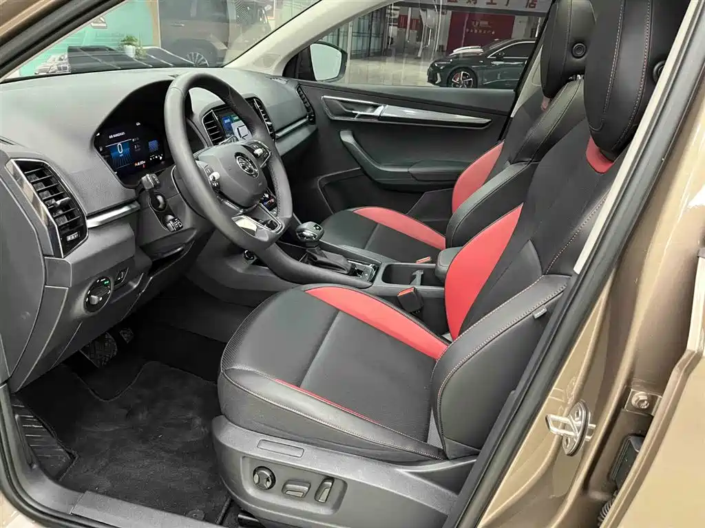 Skoda Karoq 2025 TSI280 Luxury Edition 2025 - thumbnail 11