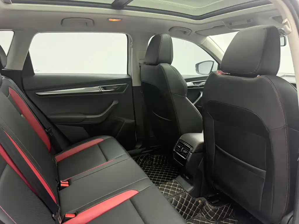 Škoda Karoq 2025 TSI280 Luxury Edition 2025 - thumbnail 10
