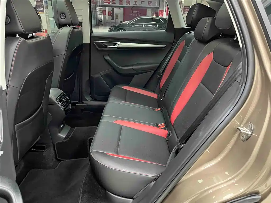 Skoda Karoq 2025 TSI280 Luxury Edition 2025 - thumbnail 14
