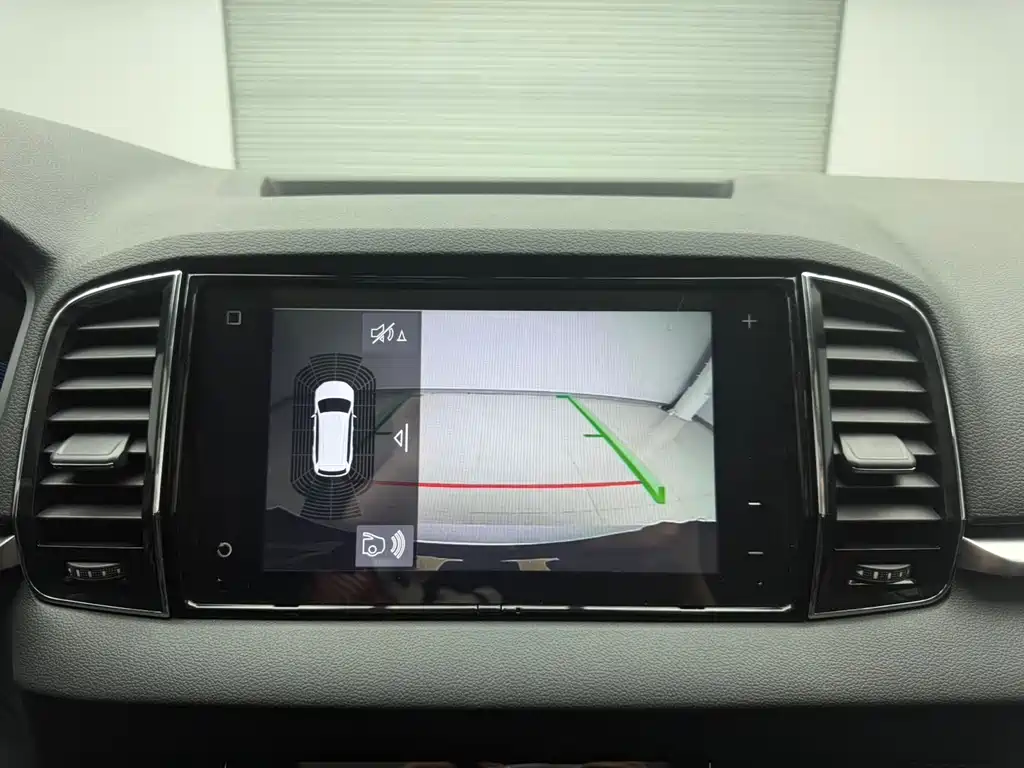 Škoda Karoq 2025 TSI280 Luxury Edition 2025 - thumbnail 20