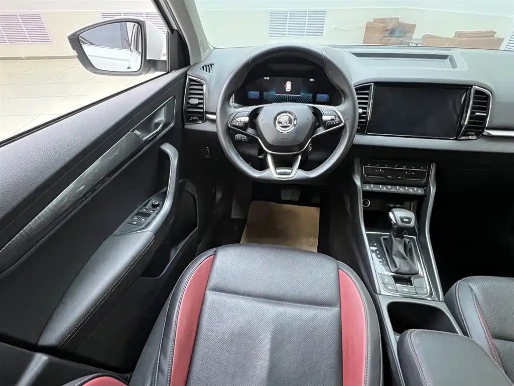 Škoda Karoq 2023 TSI280 Luxury Edition 2023 - thumbnail 8