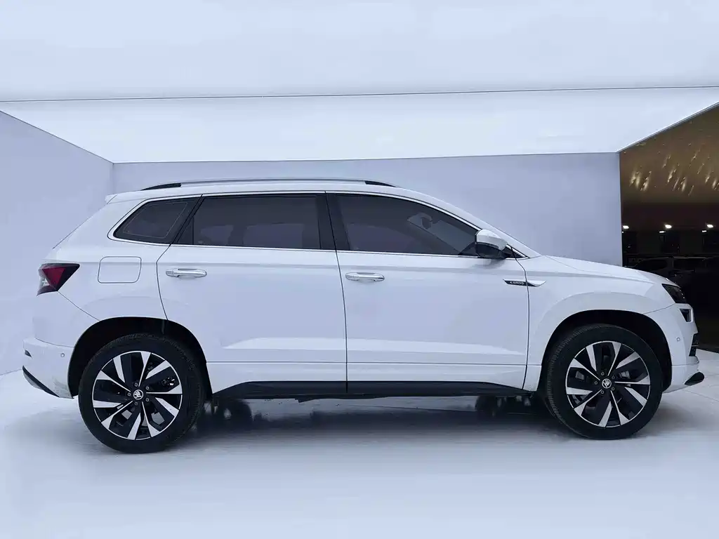 Škoda Karoq 2023 TSI280 Premium Edition 2024 - thumbnail 9