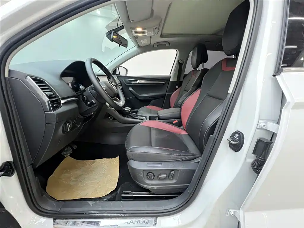 Škoda Karoq 2023 TSI280 Luxury Edition 2023 - thumbnail 14
