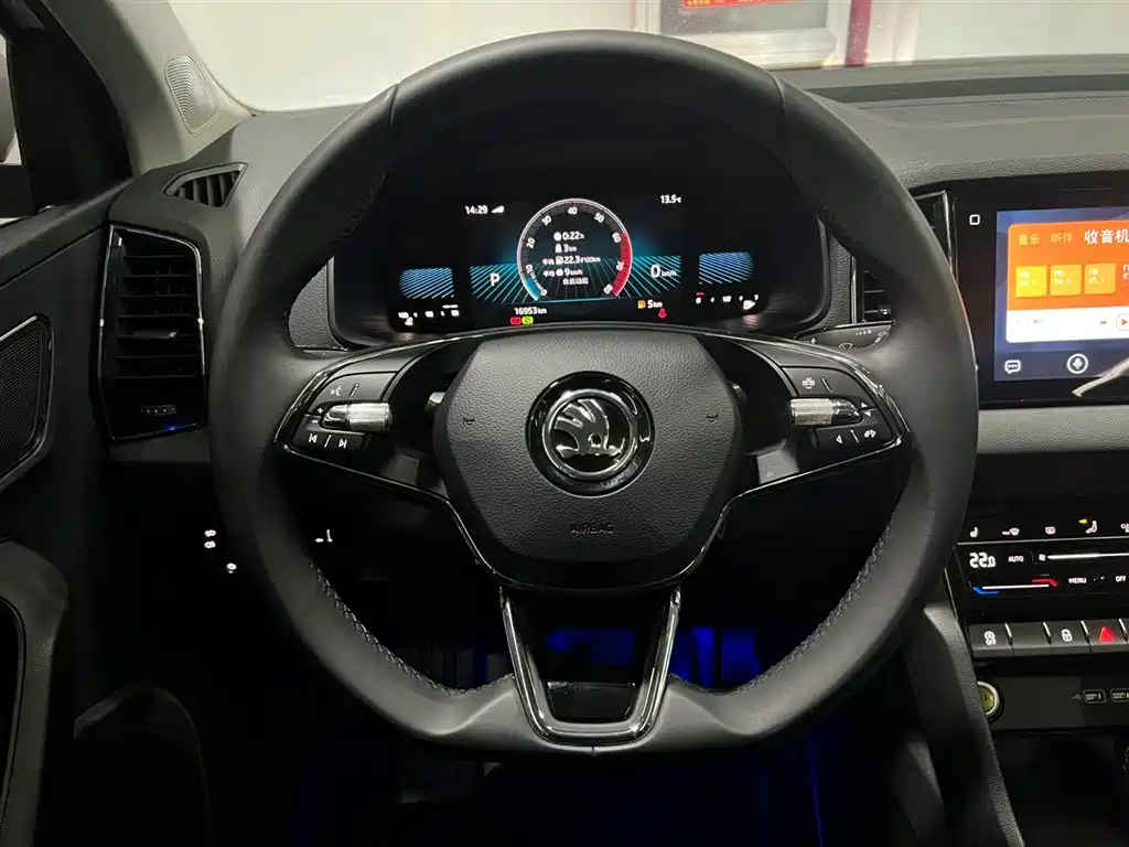 Škoda Karoq 2023 TSI280 Premium Edition 2023 - thumbnail 16
