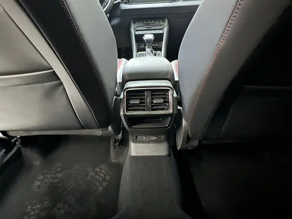 Škoda Karoq 2023 TSI280 Luxury Edition 2023 - thumbnail 19