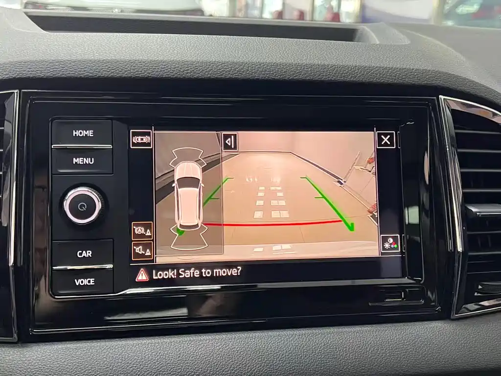 Škoda Karoq 2023 TSI280 Luxury Edition 2023 - thumbnail 15