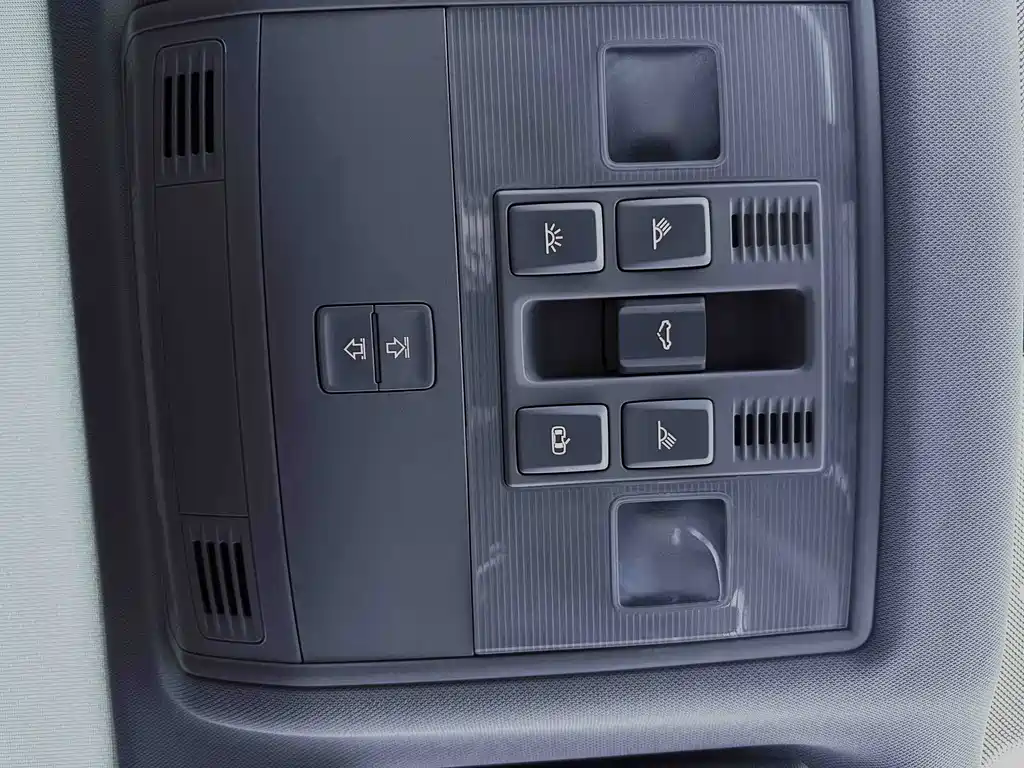 Škoda Karoq 2023 TSI280 Premium Edition 2024 - thumbnail 17