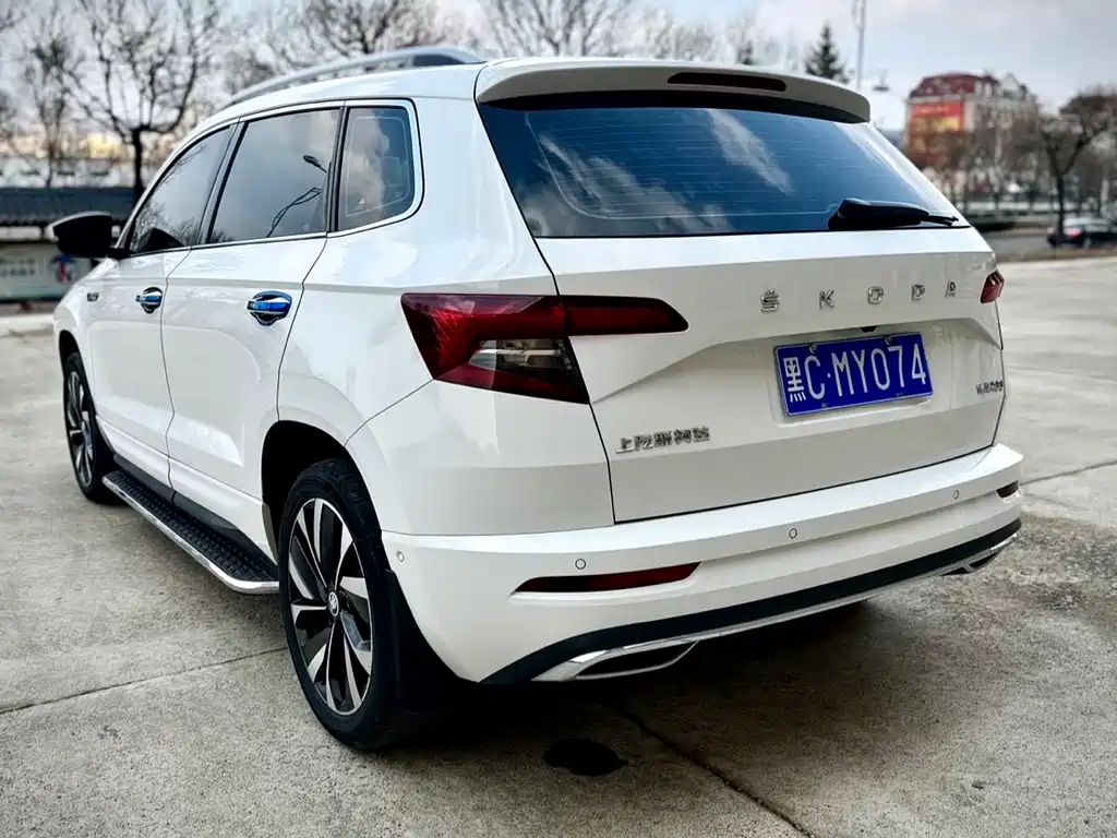 Skoda Karoq 2022 TSI280 Luxury Edition 2022 - thumbnail 4