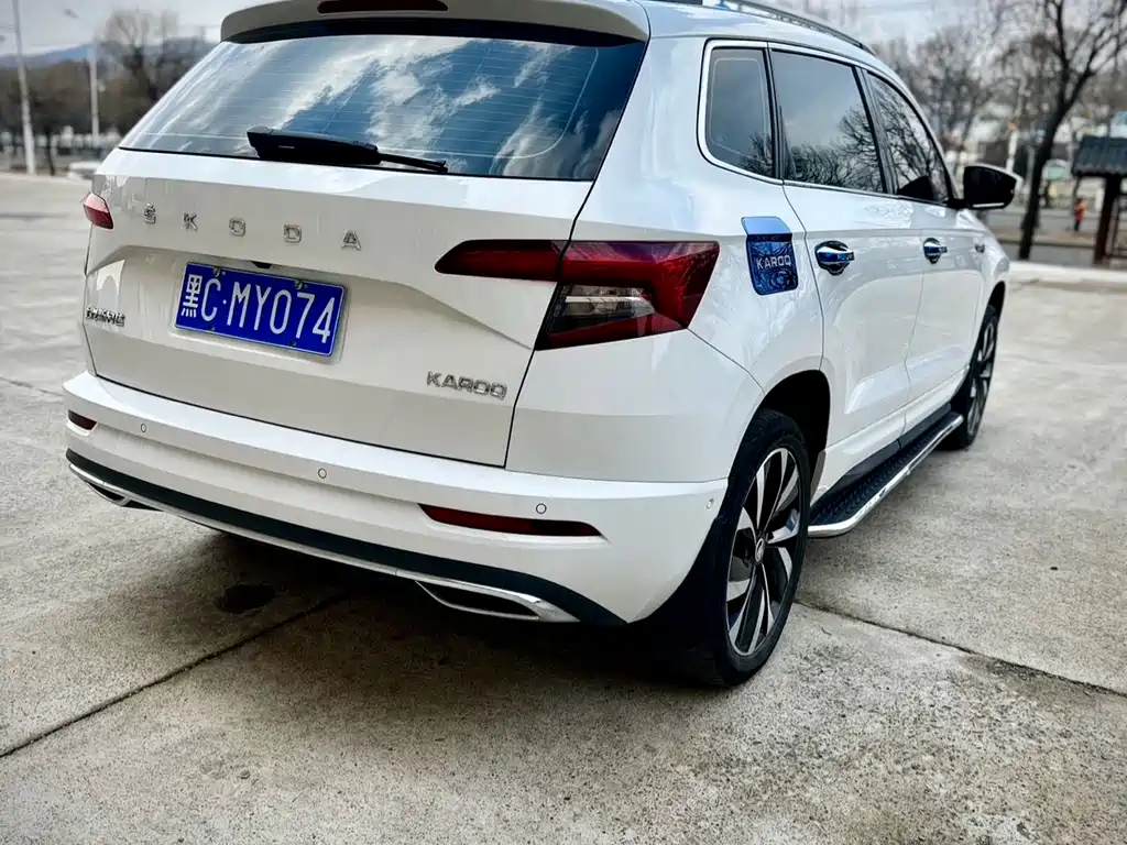 Skoda Karoq 2022 TSI280 Luxury Edition 2022 - thumbnail 6