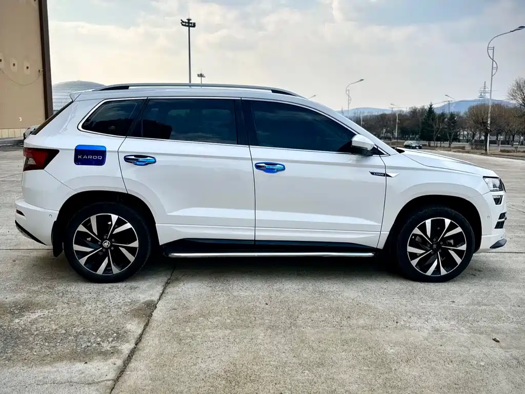 Skoda Karoq 2022 TSI280 Luxury Edition 2022 - thumbnail 7