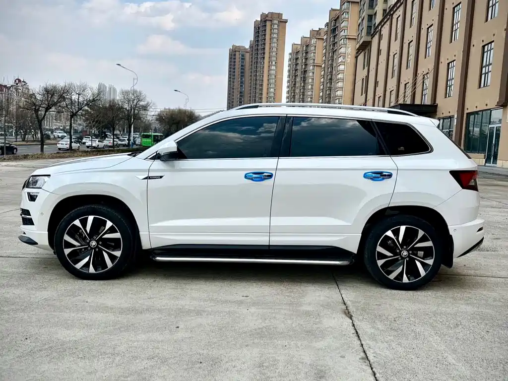 Skoda Karoq 2022 TSI280 Luxury Edition 2022 - thumbnail 8