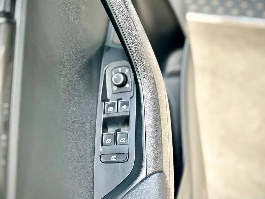 Skoda Karoq 2022 TSI280 Luxury Edition 2022 - thumbnail 16