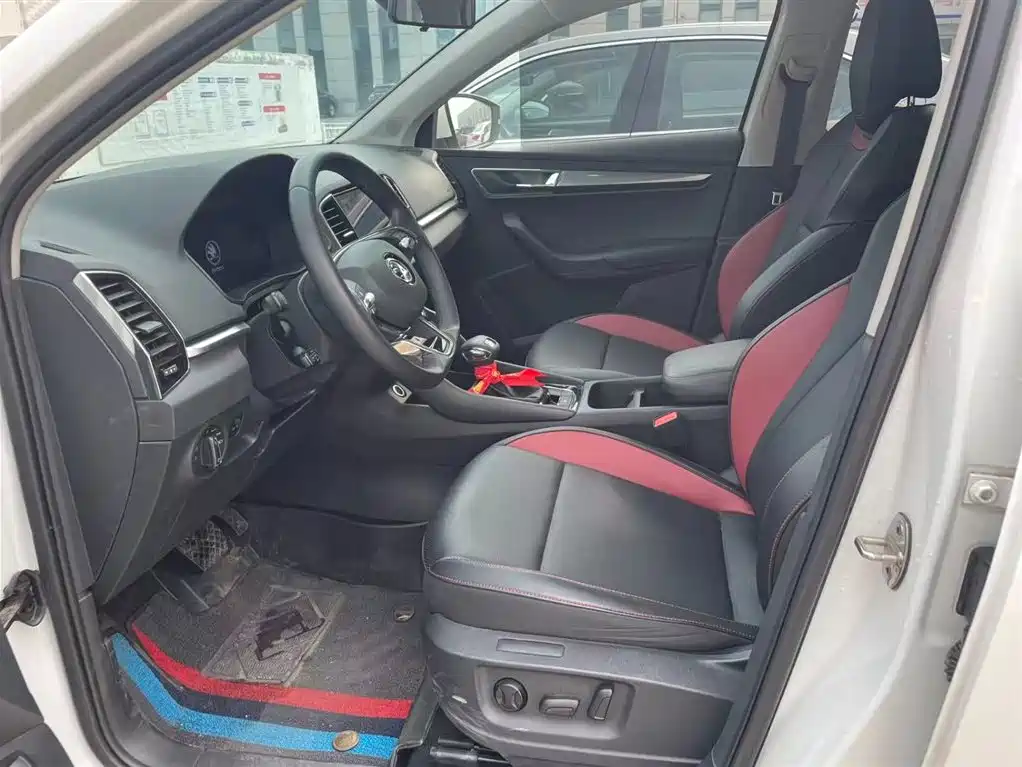 Škoda Karoq 2023 TSI280 Luxury Edition 2023 - thumbnail 2