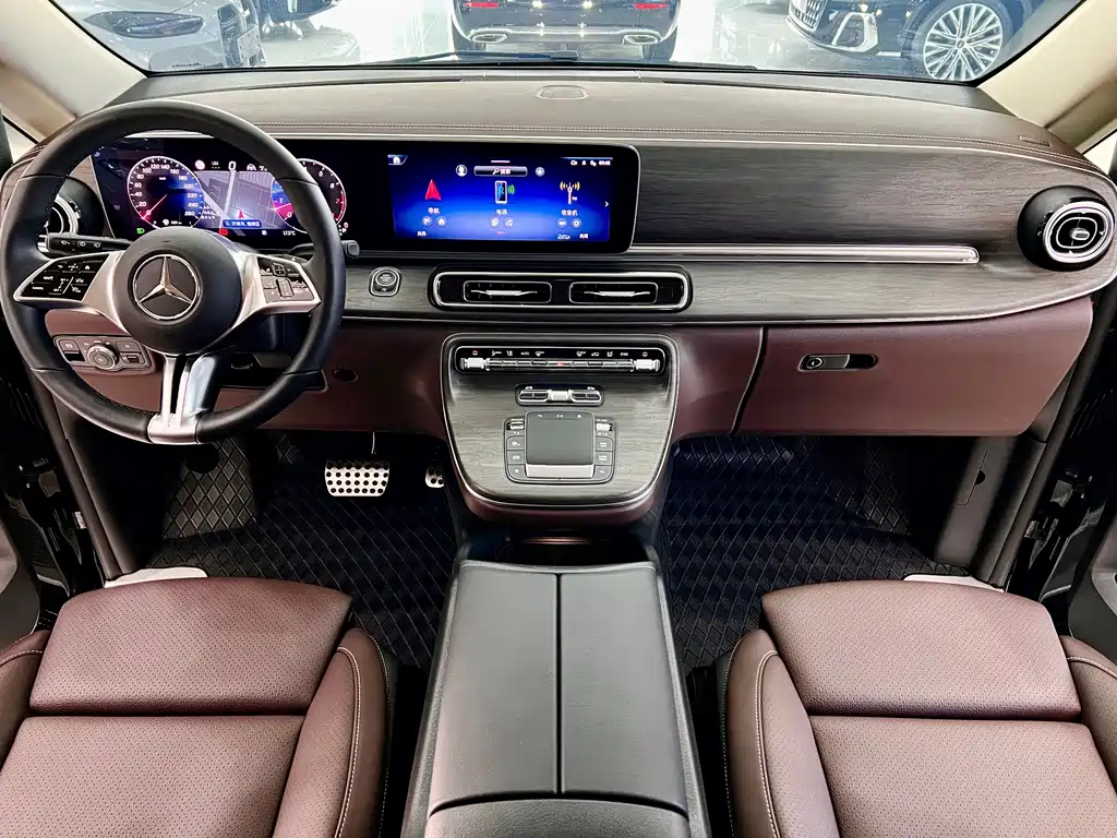 Mercedes-Benz Mercedes-Benz V-Class 2024 V 300 Exclusive Edition 2025 - thumbnail 9